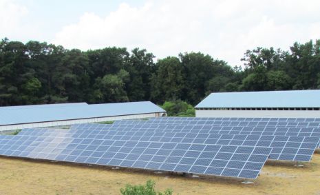 Proposed legislation  aims to lower  barriers  to community solar energy systems